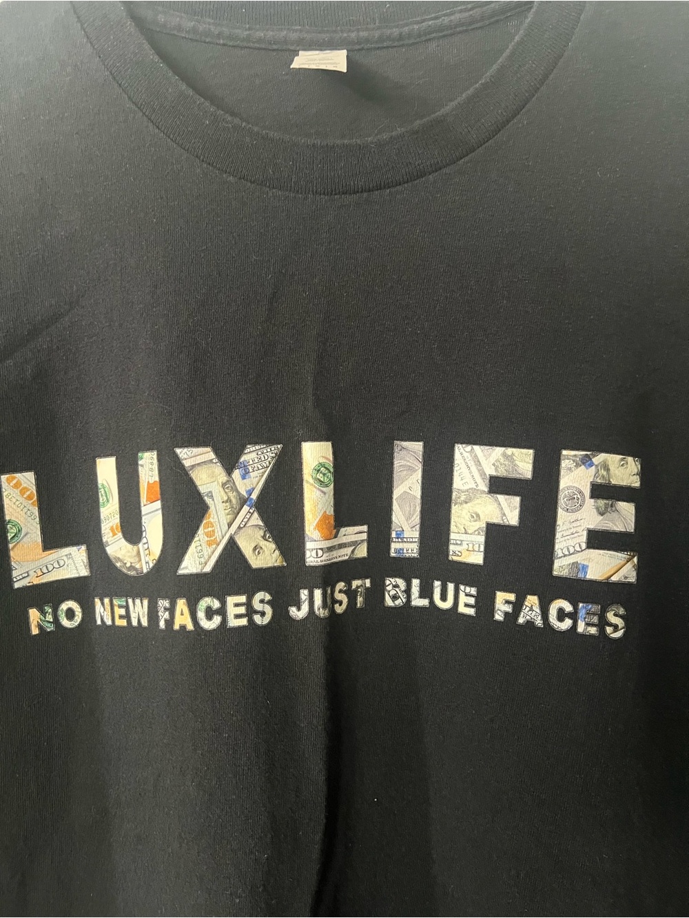Black 'LUX LIFE' Graphic Tee - Men's Crewneck Shirt